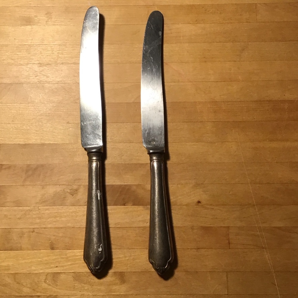 ♥️5/25$ vintage silver plated butter knives